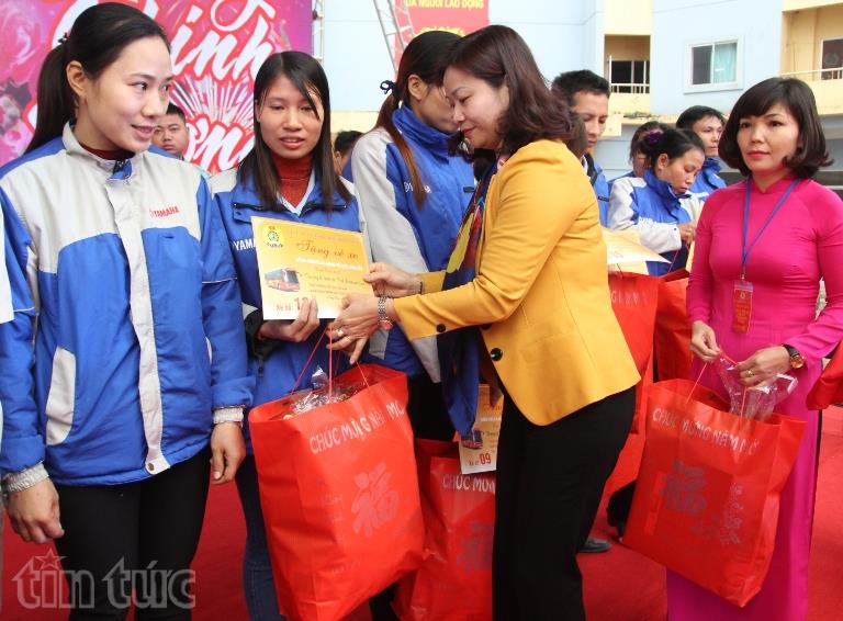 “Tết sum vầy” cho công nhân lao động ảnh 4